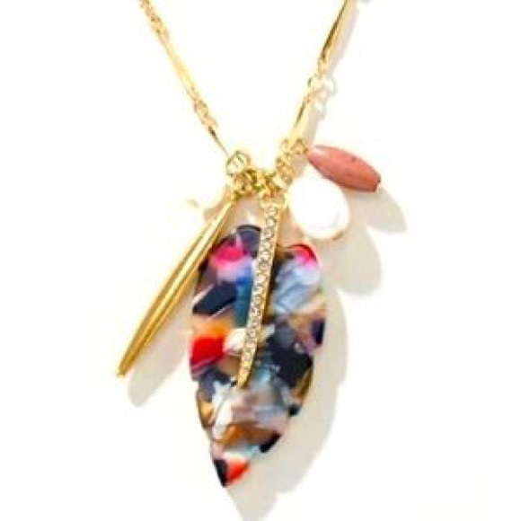 New in Box - Esmeralda Charm Pendant - Picture 2 of 2